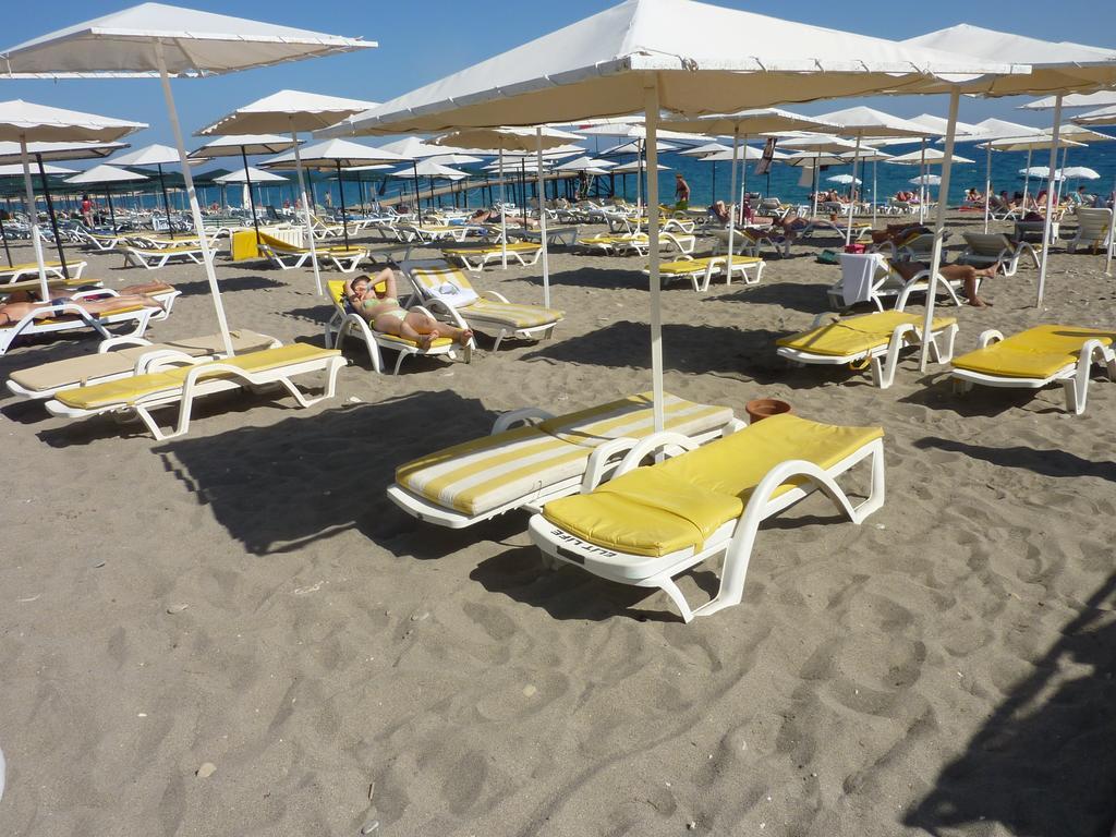 Cristal Villalar Kemer Extérieur photo