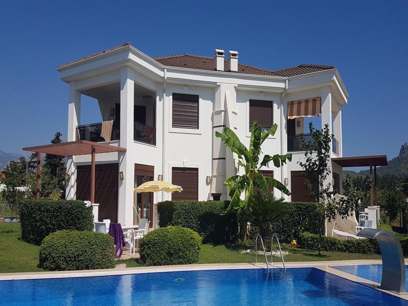 Cristal Villalar Kemer Extérieur photo